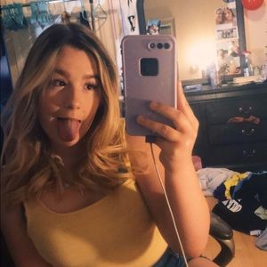 Meet your Posher, Maddie